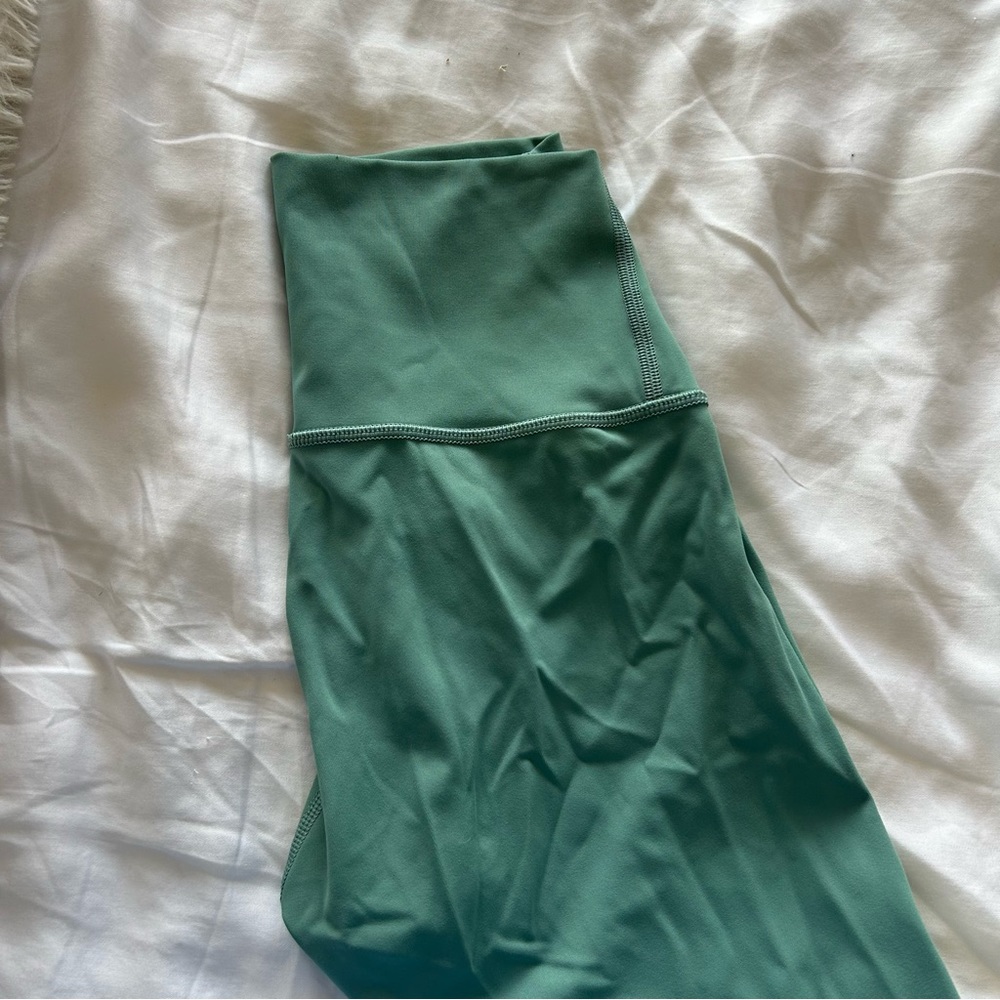 Lululemon Wunder Under High Rise 25” in Tidewater Teal
